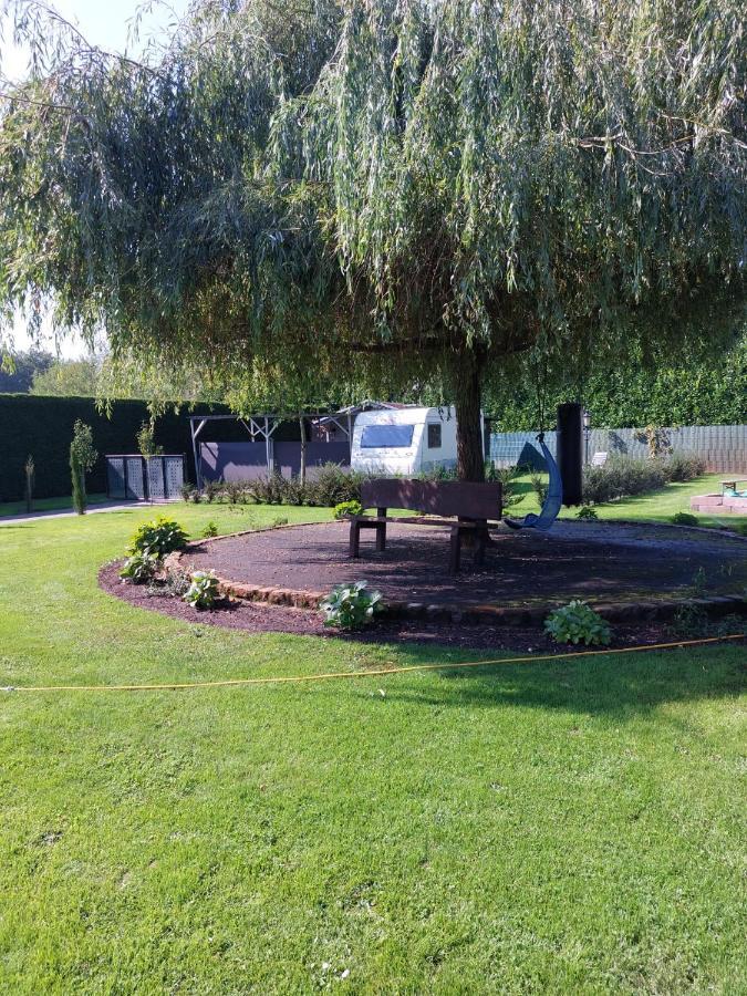 Urlaub Machen Direkt Am Irland Das Kinderparadies In Twisteden Im Grossen Garten Bei Privatleute Fur Maximal Sechs Personen Kevelaer Exteriör bild